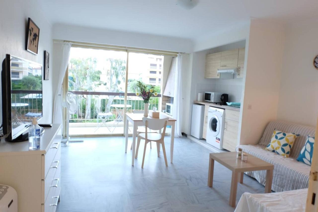Antibes Seaside One Room Studio In Salis Beach Exterior photo